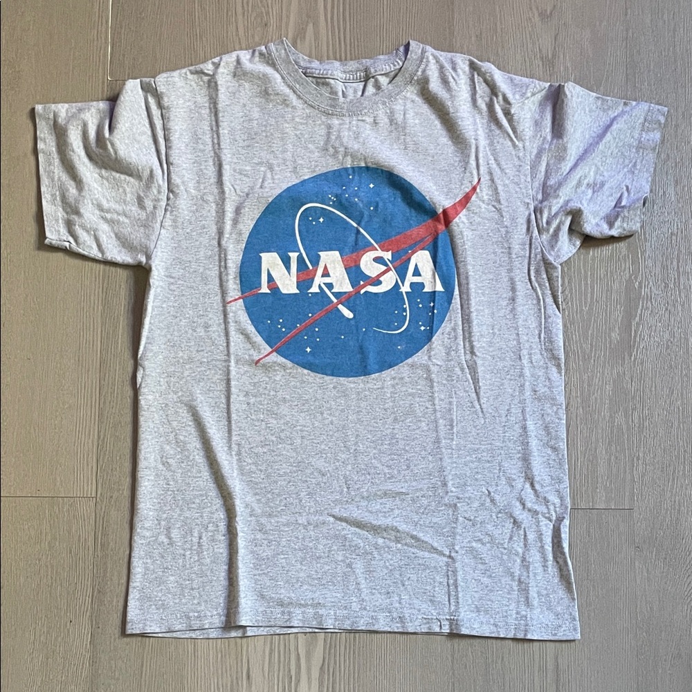 NASA space logo Ty shirt